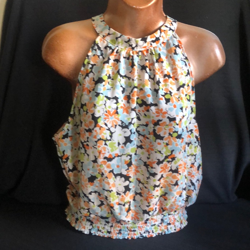 SIENNA SKY sleeveless top size M